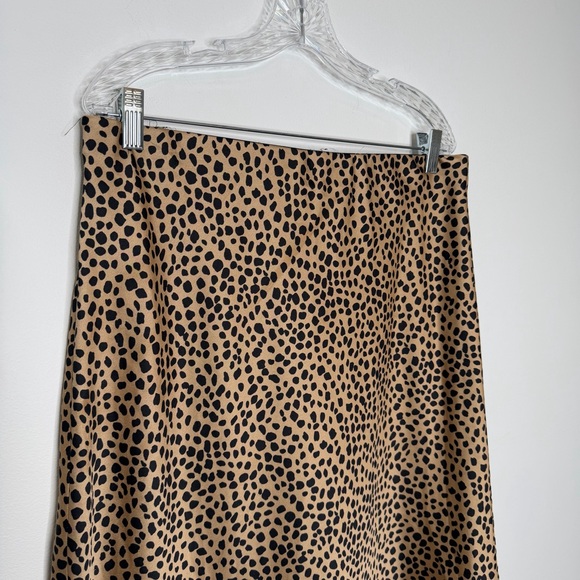 Loft Satin Bias Leopard Animal Print Midi Skirt - Picture 3 of 7